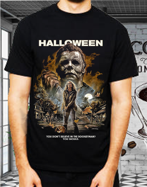 Halloween Queen Gilden Black Soft Tee